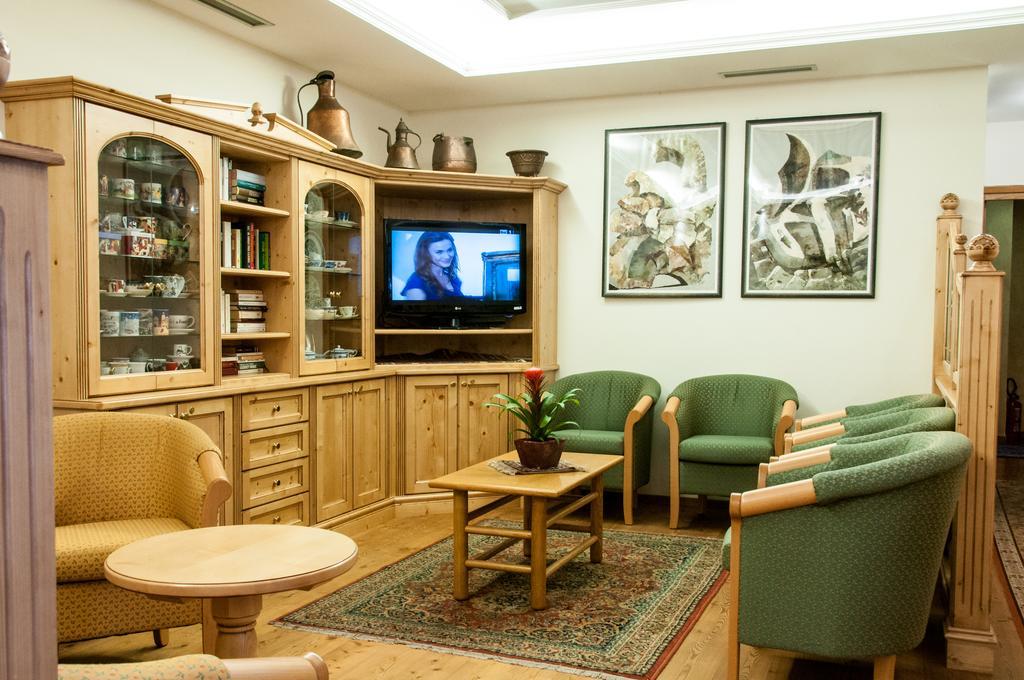 Albergo Monteverde Lavarone Exterior photo